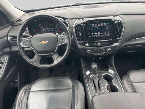 Used 2019 Chevrolet Traverse LT w/ LT Premium Package image 14
