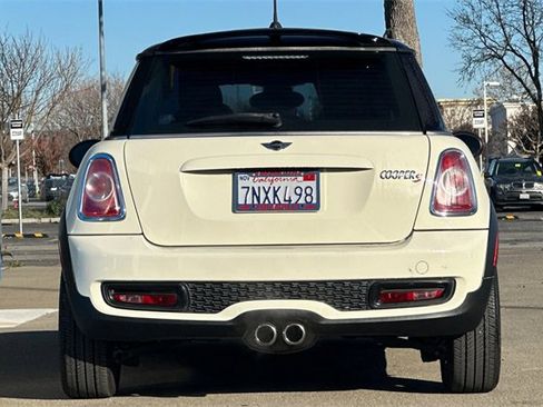 Used 2011 MINI Cooper S image 6