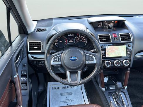 Used 2017 Subaru Forester 2.5i Touring AWD/4WD image 22