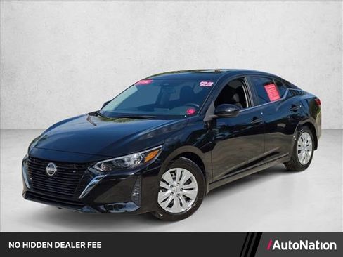Certified 2025 Nissan Sentra S FWD image 1