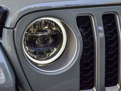 Used 2023 Jeep Wrangler Unlimited Sahara w/ Cold Weather Group image 8