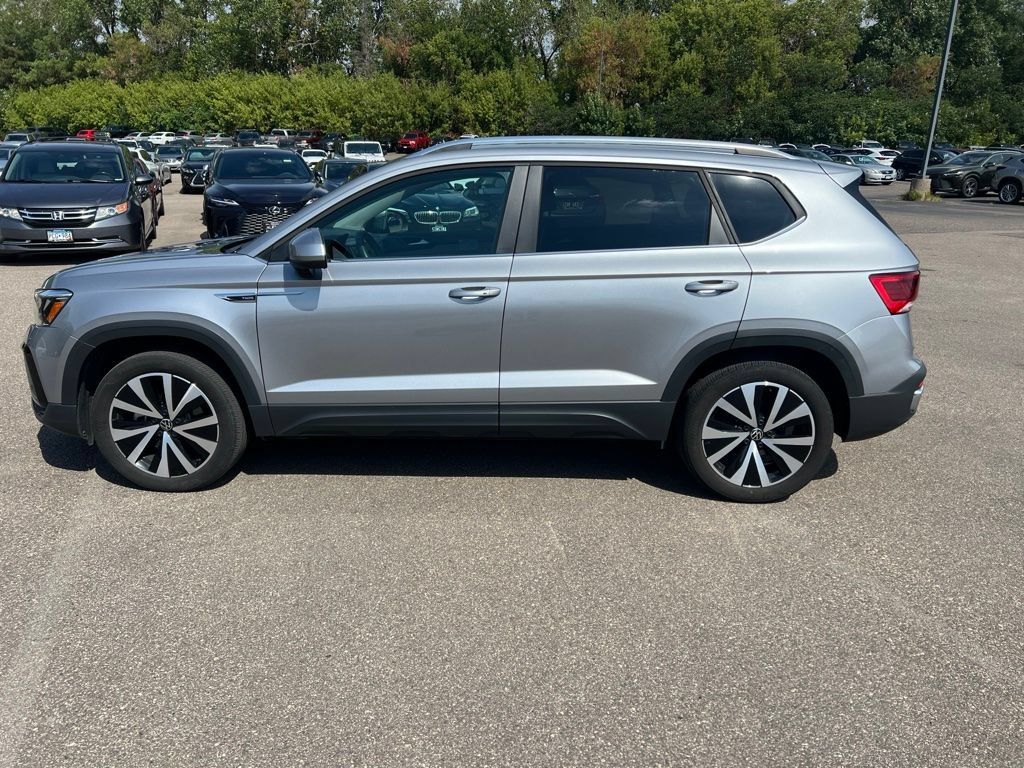 Used 2022 Volkswagen Taos SE AWD/4WD image 26