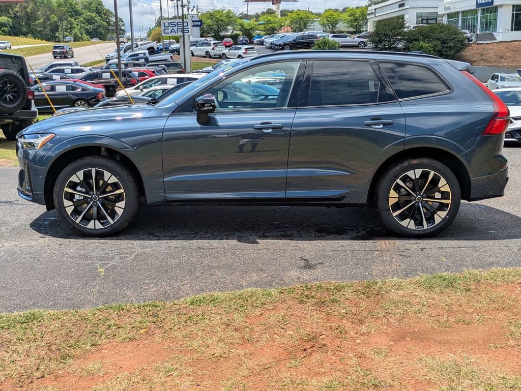Used 2026 Volvo XC60 B5 Plus w/ Protection Package Premier AWD/4WD image 7