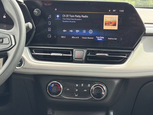 Certified 2026 Chevrolet TrailBlazer LS w/ LS Convenience Package FWD image 20