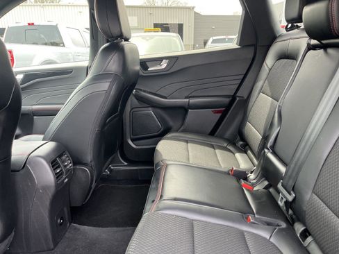 Used 2023 Ford Escape ST-Line image 23