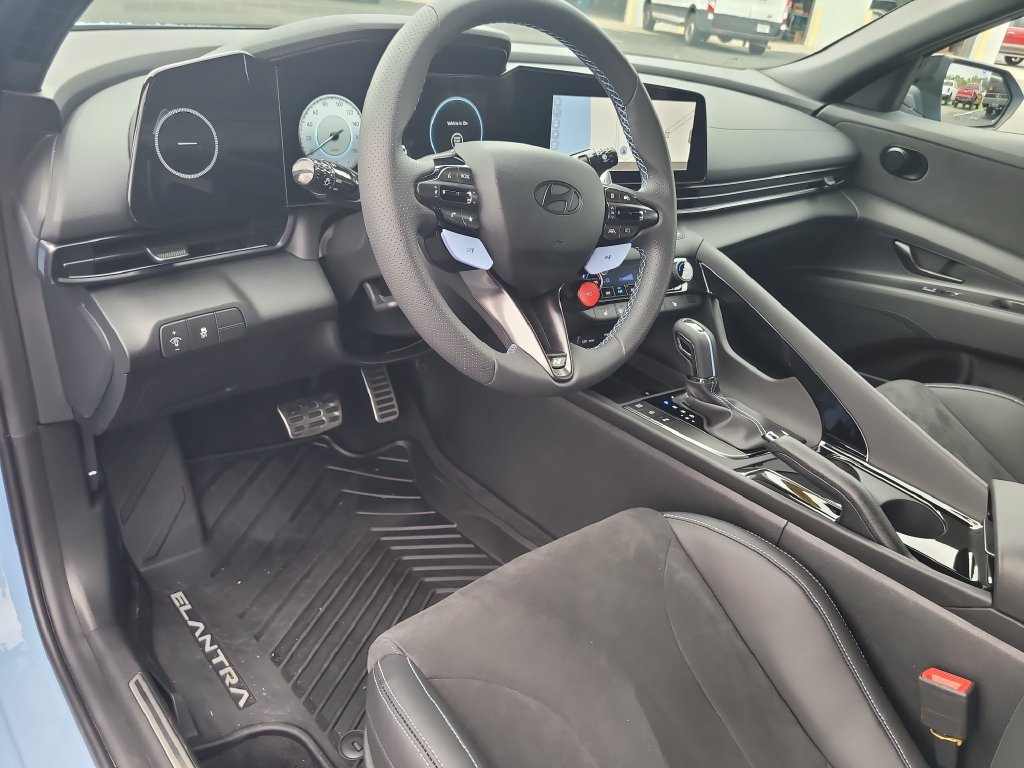 Used 2026 Hyundai Elantra N FWD image 15