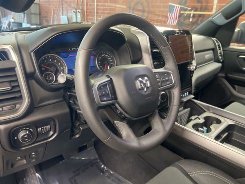Used 2025 RAM 1500 Big Horn AWD/4WD image 18