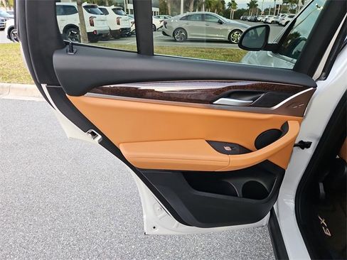 Used 2023 BMW X3 xDrive30i image 14