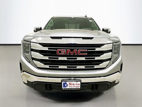 New 2026 GMC Sierra 1500 SLE w/ Preferred Package AWD/4WD image 2
