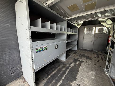 Used 2019 Ford Transit 250 T-250 148 Low Rf 9000 GVWR Sw image 40