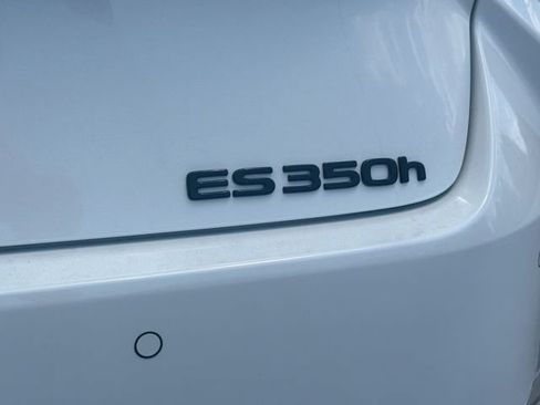 New 2026 Lexus ES 350h FWD image 10