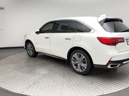 Used 2018 Acura MDX SH-AWD w/ Technology Package image 4