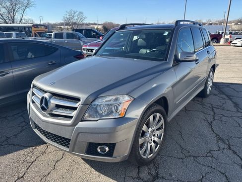 Used 2012 Mercedes-Benz GLK 350 4MATIC image 3