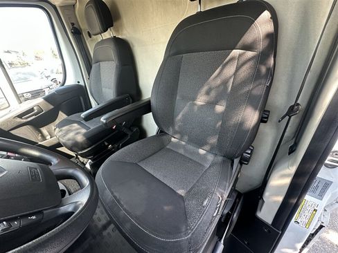 Used 2017 RAM ProMaster 3500 w/ Mopar Trailer Tow Group FWD image 11