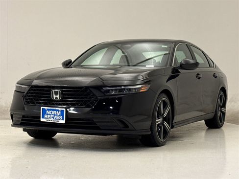 Certified 2024 Honda Accord Sport image 2