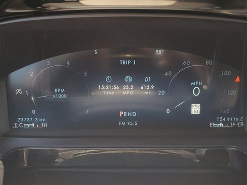 Used 2023 Lincoln Corsair AWD w/ Equipment Group 101A image 13