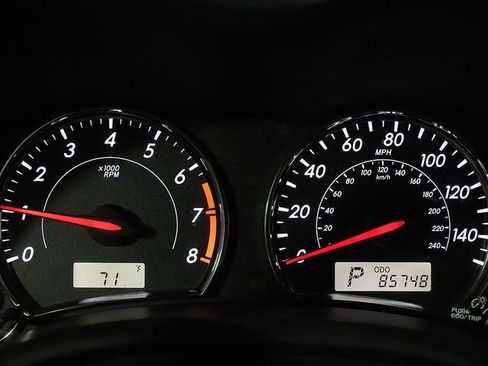 Used 2012 Toyota Corolla S image 16