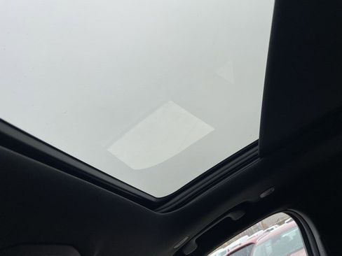 New 2025 Jeep Grand Cherokee L Limited image 17