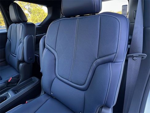 New 2026 INFINITI QX80 4WD w/ Sport Exterior Package image 20