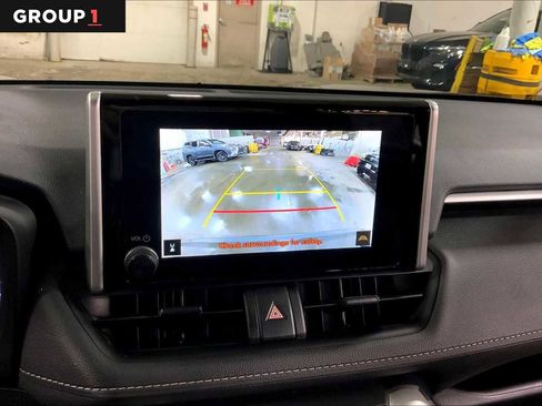 Used 2024 Toyota RAV4 LE image 27