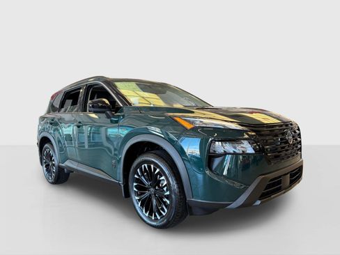 New 2026 Nissan Rogue Dark Armor FWD image 4