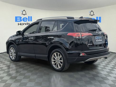 Used 2018 Toyota RAV4 Limited image 3