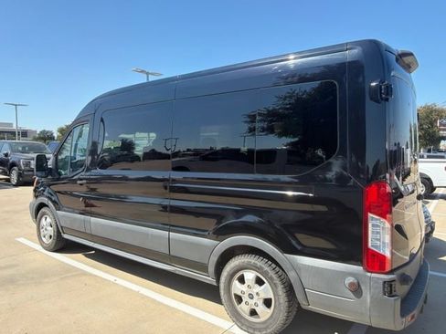 Used 2018 Ford Transit 350 XLT RWD image 3