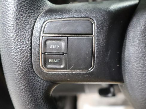 Used 2013 Jeep Wrangler Unlimited Sport w/ Max Tow Pkg AWD/4WD image 27