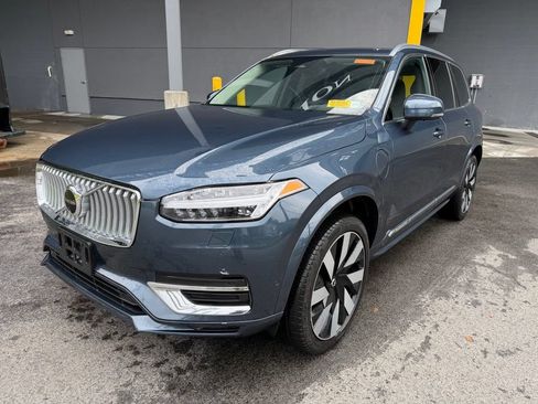Certified 2024 Volvo XC90 T8 Plus w/ Protection Package Premier AWD/4WD image 1
