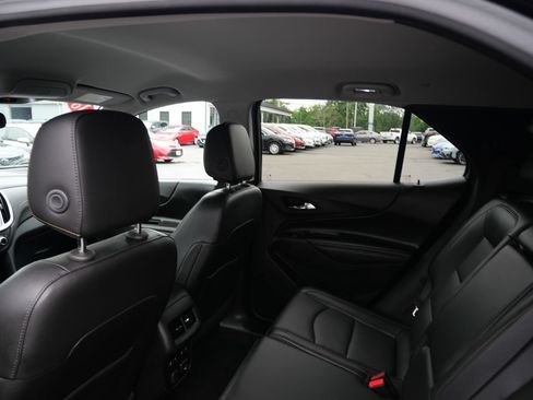 Used 2018 Chevrolet Equinox Premier AWD/4WD image 20