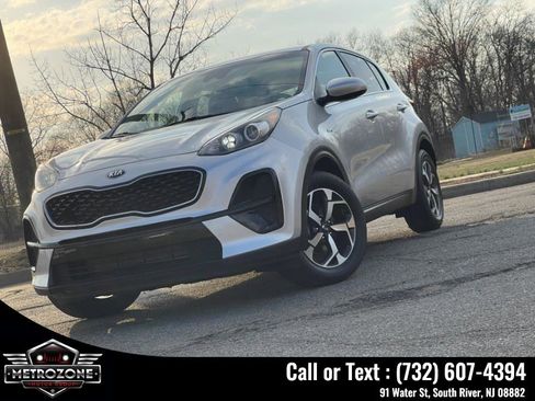 Used 2020 Kia Sportage LX FWD image 27