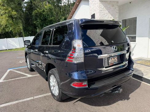 Used 2018 Lexus GX 460 Premium w/ Premium Package AWD/4WD image 13