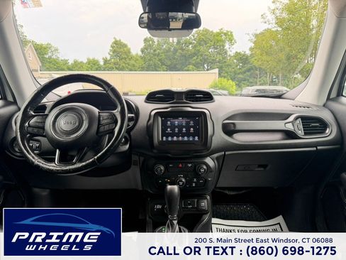 Used 2019 Jeep Renegade Altitude w/ Quick Order Package 2XM AWD/4WD image 19