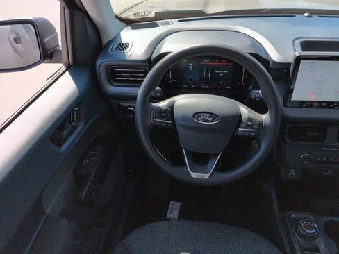 New 2025 Ford Maverick XL image 15