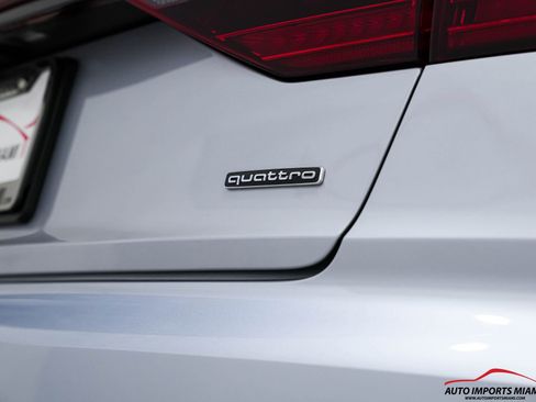 Used 2022 Audi A8 L 3.0T w/ Executive Package image 22