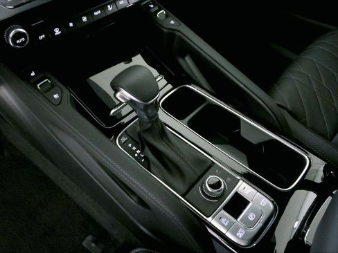 New 2025 Kia Telluride SX Prestige X-Line AWD/4WD image 7