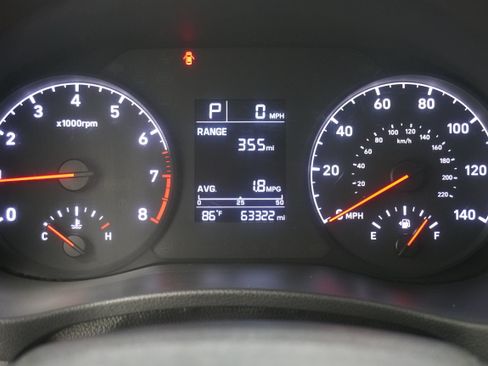 Used 2022 Hyundai Accent SE w/ Cargo Package FWD image 14
