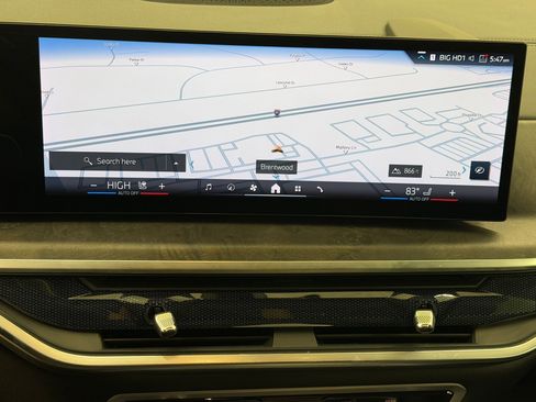 Certified 2024 BMW X5 xDrive40i w/ M Sport Package image 25