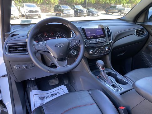Used 2023 Chevrolet Equinox RS w/ RS Leather Package FWD image 33