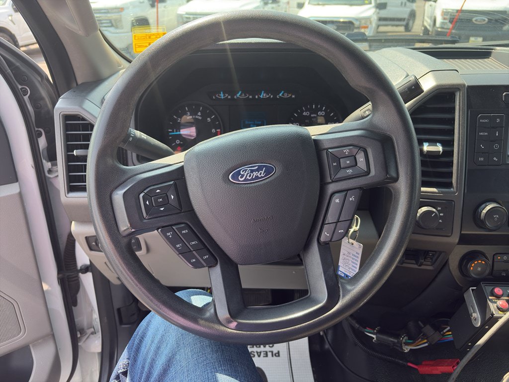 Used 2022 Ford F250 XL w/ Power Equipment Group AWD/4WD image 14