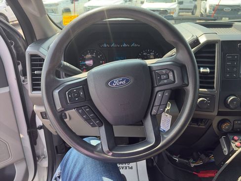 Used 2022 Ford F250 XL w/ Power Equipment Group AWD/4WD image 14