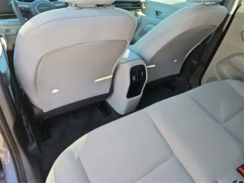 Used 2024 Hyundai Kona SEL image 18