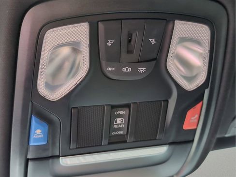 Used 2023 RAM 1500 Big Horn AWD/4WD image 20