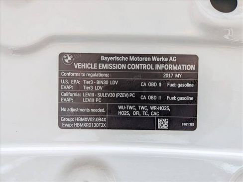 Used 2017 BMW 330i Sedan RWD image 27