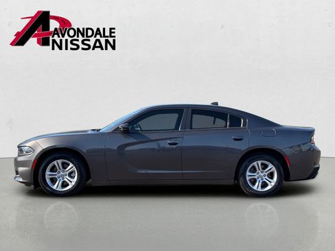 Used 2023 Dodge Charger SXT RWD image 2