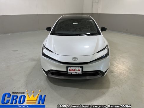 New 2026 Toyota Prius Limited image 3