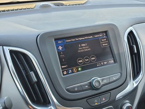 Certified 2024 Chevrolet Equinox LS w/ LS Convenience Package FWD image 29