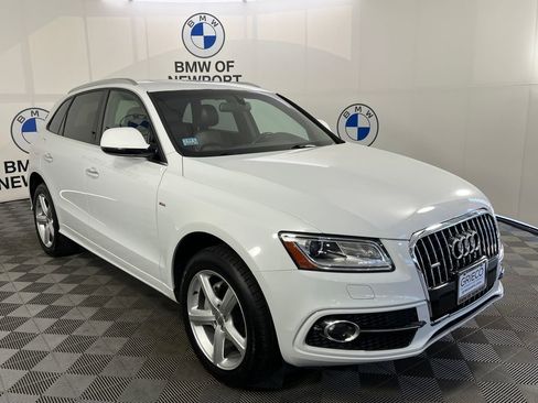 Used 2017 Audi Q5 2.0T Premium Plus w/ Technology Package AWD/4WD image 1