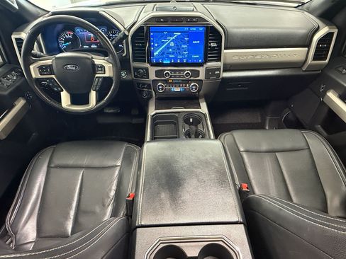 Used 2022 Ford F250 Lariat w/ Lariat Ultimate Package AWD/4WD image 15