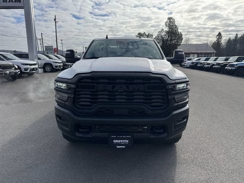 New 2026 RAM 2500 Tradesman AWD/4WD image 8